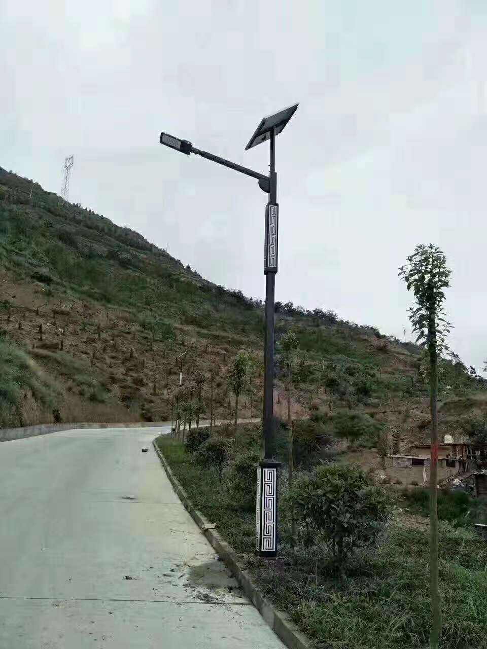 南区仿古太阳能路灯